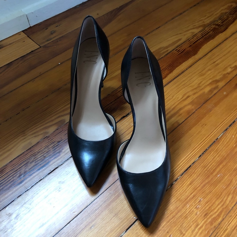 I.N.C. D’Orsay pumps